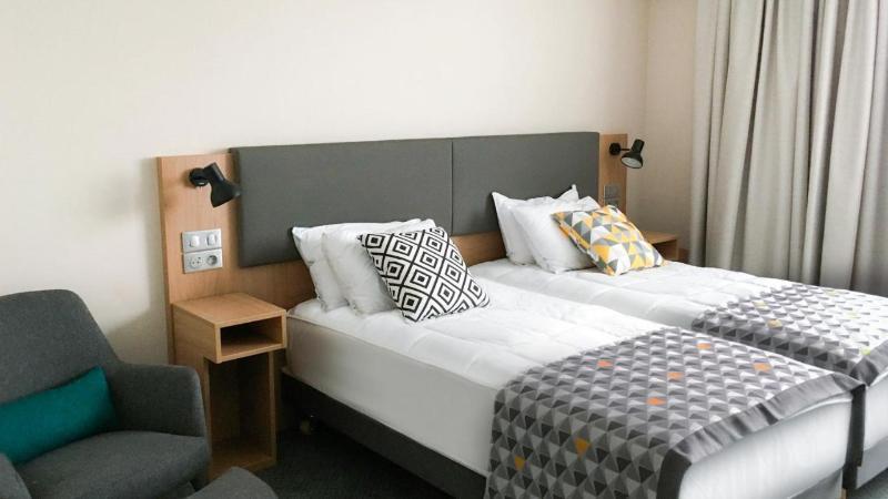 Paris Cdg Airport An Ihg Hotel 4*